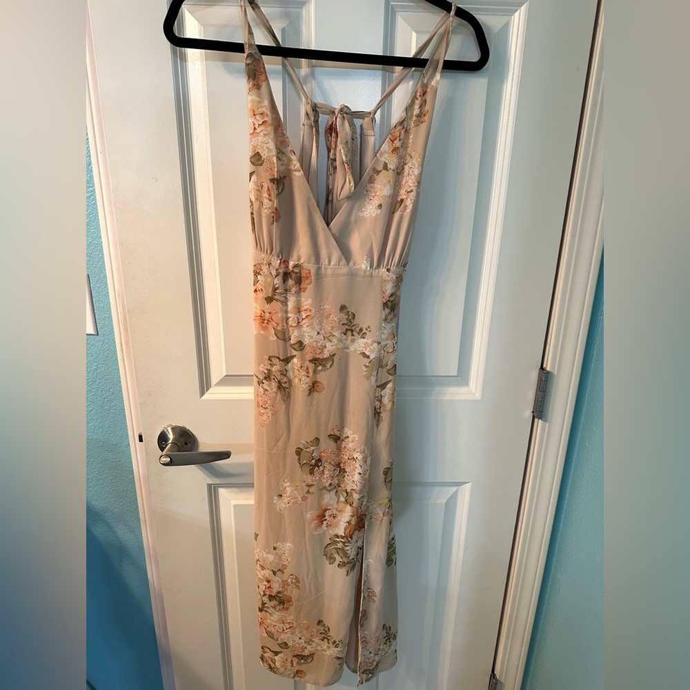 Floral Midi Dress - Picture 2 of 4